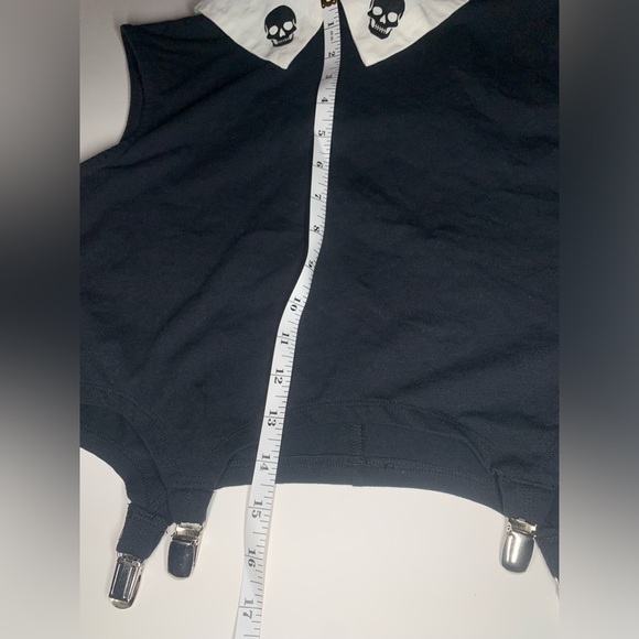 Hot Topic White Skull Gothic Punk Collar Crop Top New With Tags - Picture 7 of 12